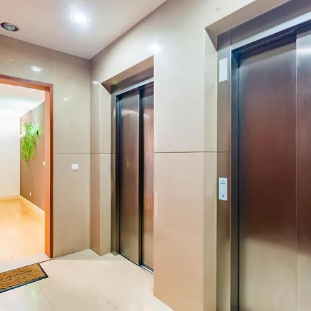 Appartement Chiado Mercy I *