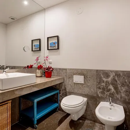 Chiado Mercy I Lisboa