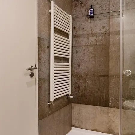 Chiado Mercy I With Ac * リスボン