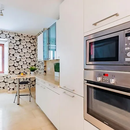 Διαμέρισμα Chiado Mercy I *